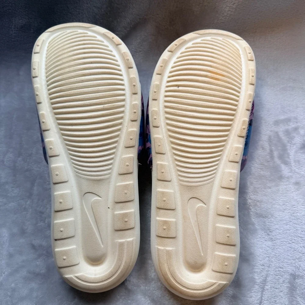 Nike gently used